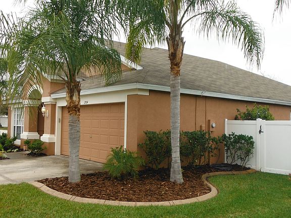 3rd image of 2704 Breakwater Ct