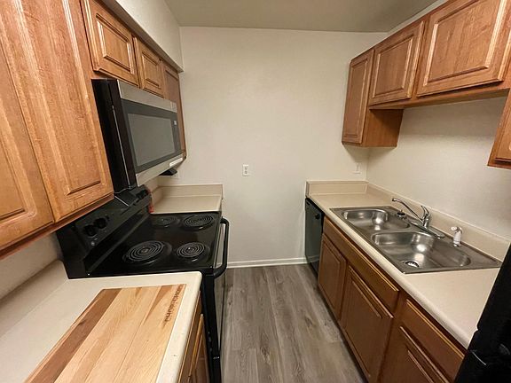 4th image of 21-3516 E Richmond Rd #21