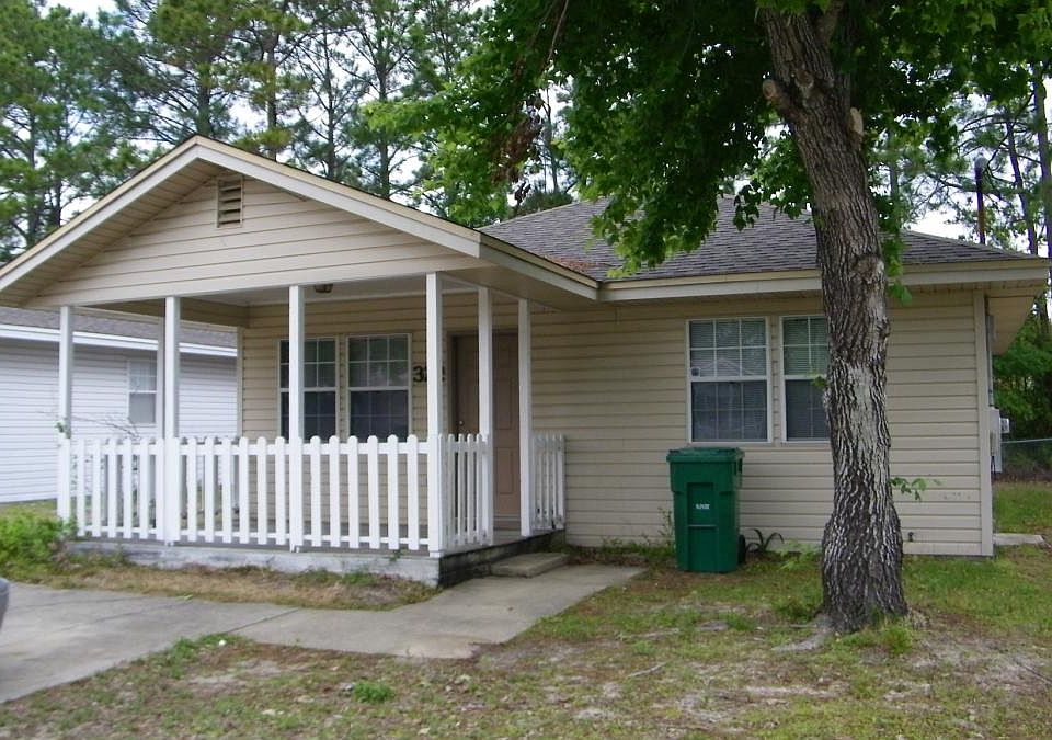 1st image of 322 Michael Ct