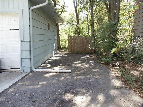 2nd image of 6209 E 136th St