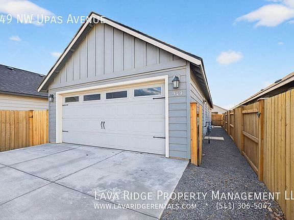 2nd image of 949 NW Upas Ave