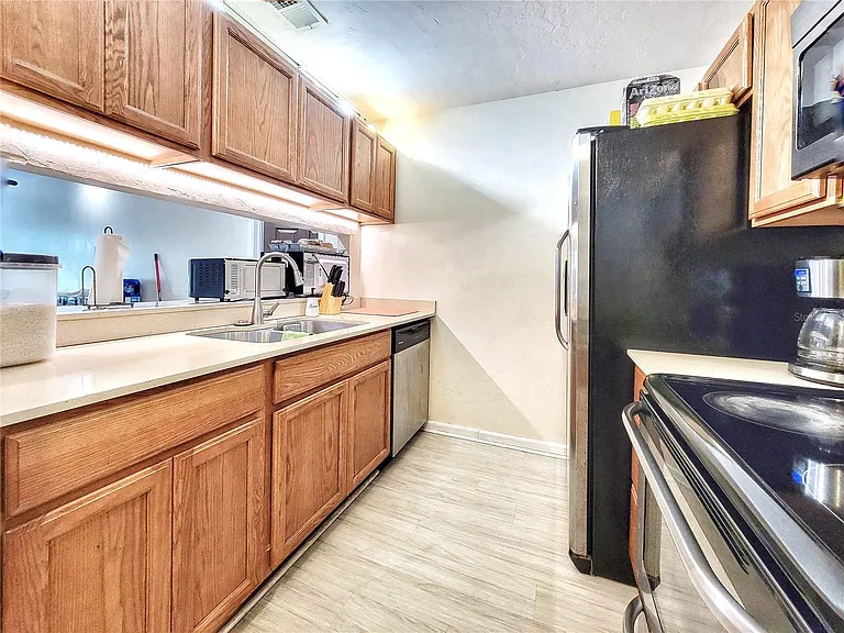 4000 SW 23rd St #4-308 — Photo 18