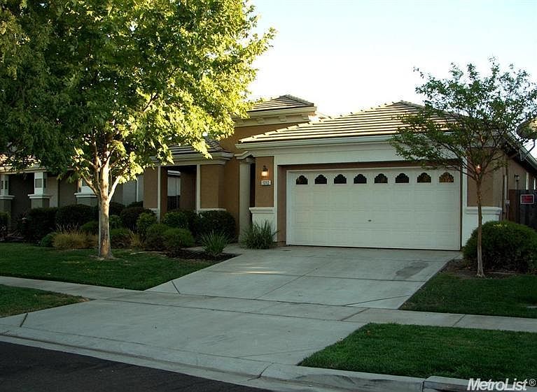 1st image of 1312 Paddington Way