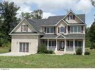 8200 Finworth Ln, North Chesterfield, VA 23237