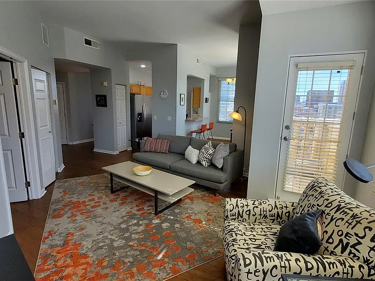 475 W 12th Ave #8H — Photo 2