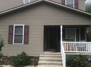 128 Corinne Bottom Rd, Mullens, WV 25882