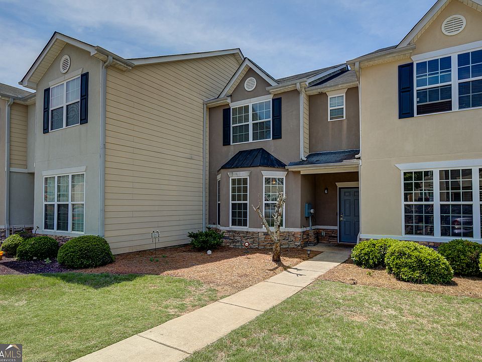 1st image of 317 Commons Dr