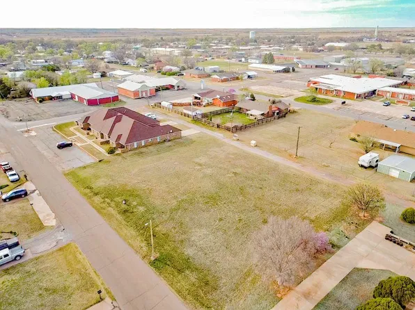 603 E Benton Ave #35-41, Sayre, OK 73662