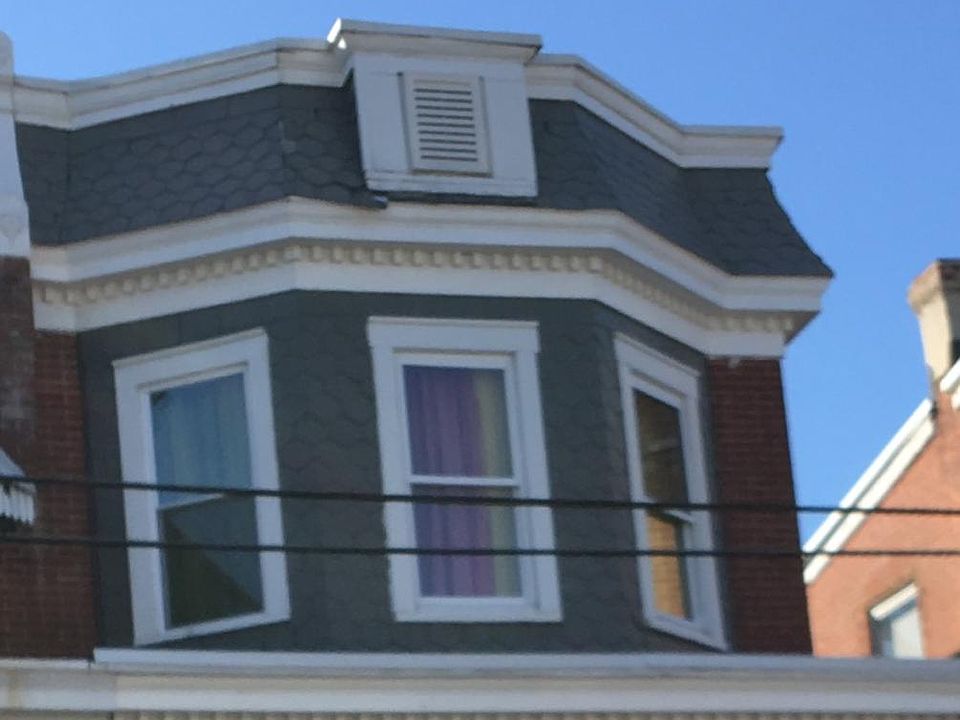 First Floor Entrance