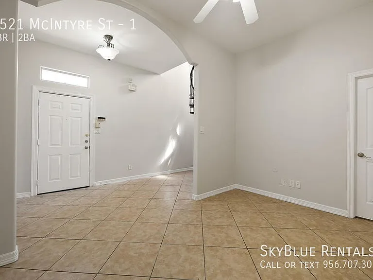 1521 W McIntyre St #1 — Photo 4