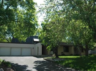 5547 Malibu Dr, Edina, MN 55436
