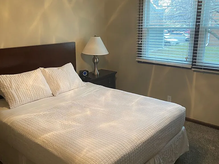The Heights Apartments — Photo 303
