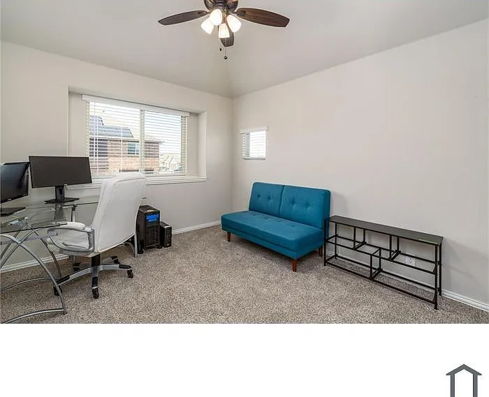 3101 Southampton Dr — Photo 3
