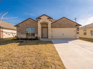 833 Ibis Falls Dr, Jarrell, TX 76537