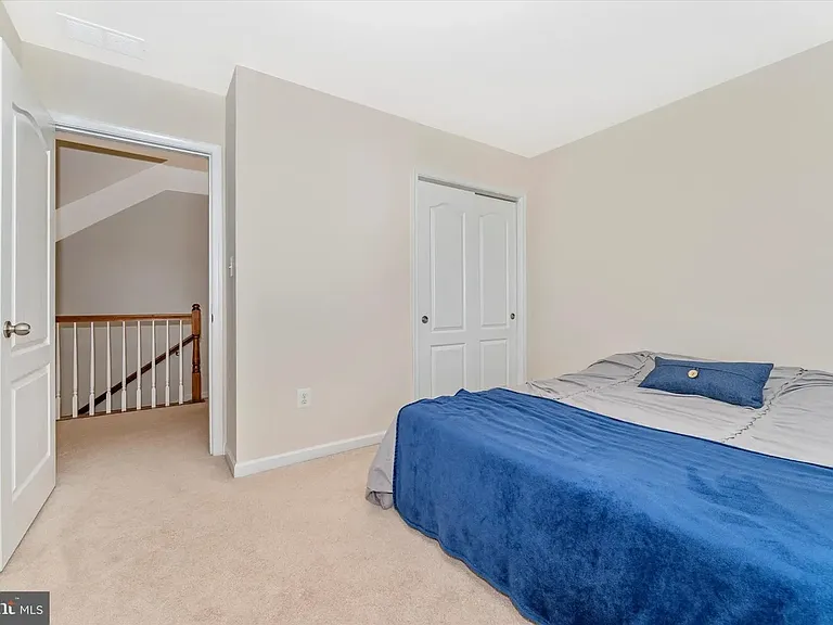 23200 Shaws Tavern Ct — Photo 15