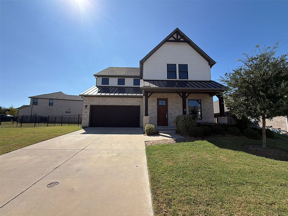 1st image of 563 Torrey Pines Cir