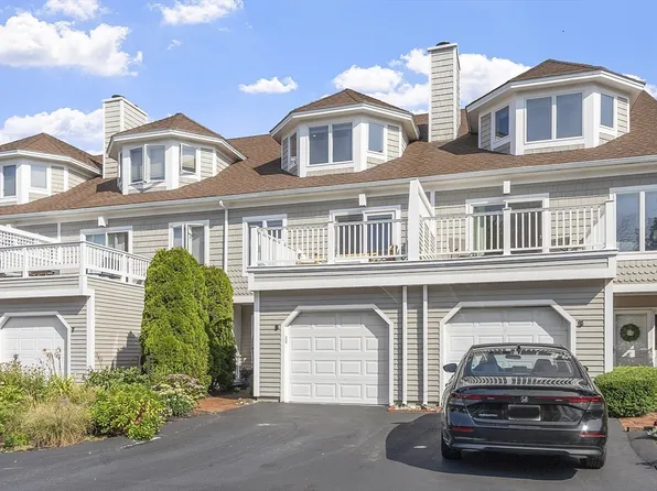 15 Raven Ln #15, Gloucester, MA 01930