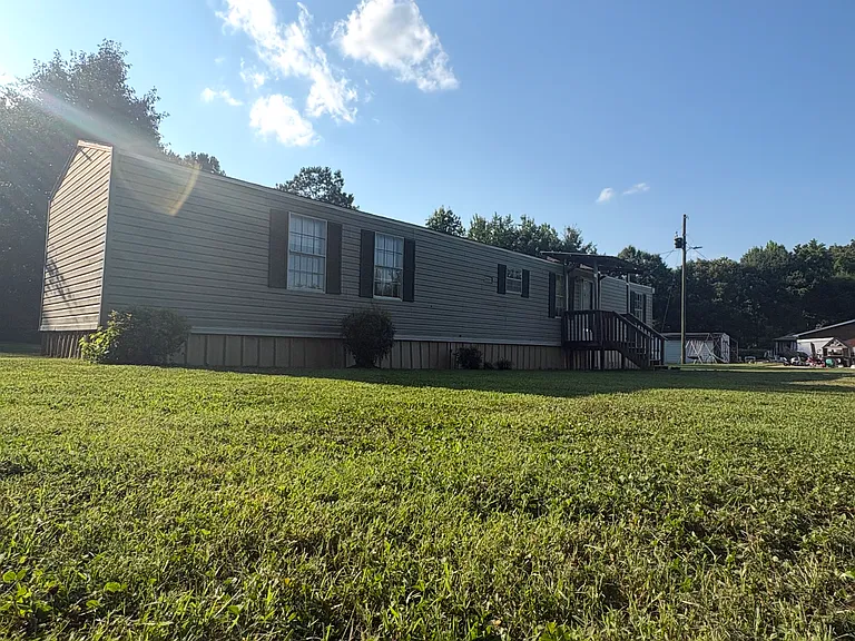 Eden Terrace Ext — Photo 1