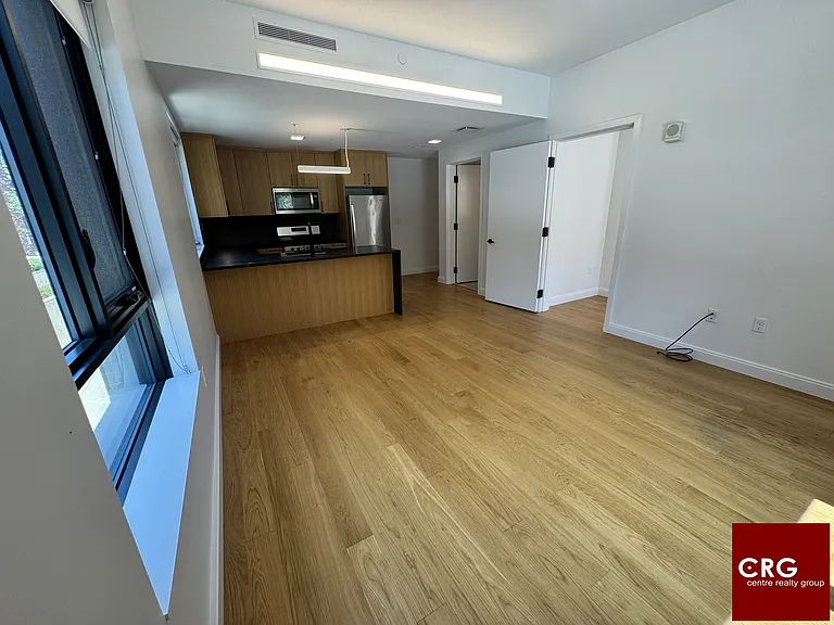 31 Gardner Rd #105A — Photo 2