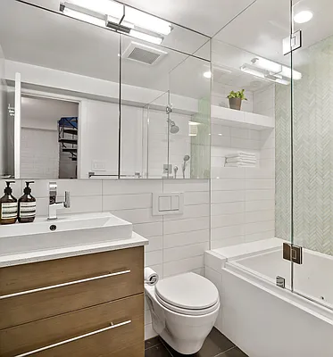 Sold by Compass | media 7