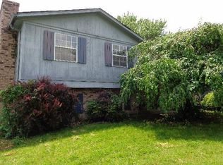 454 5th St, Waynesville, OH 45068