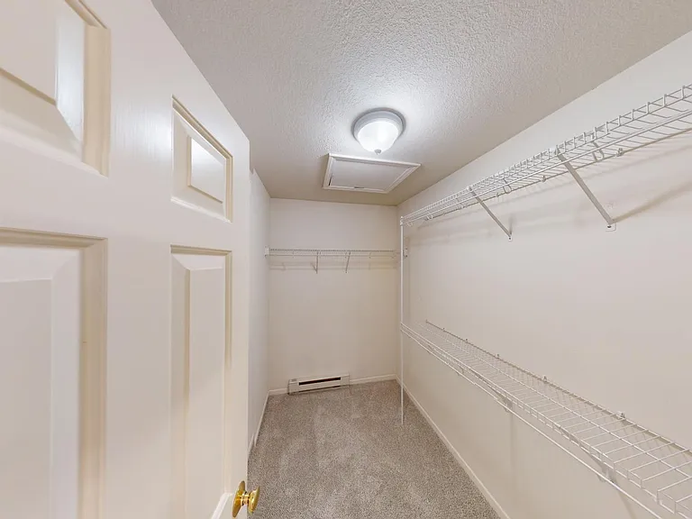 3635 Indian Run Dr #5 — Photo 14