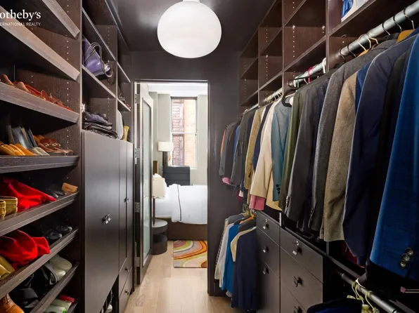 420 West 25th Street image 8 of 17