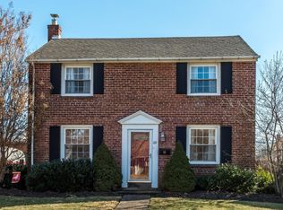 69 Worrell Dr, Springfield, PA 19064