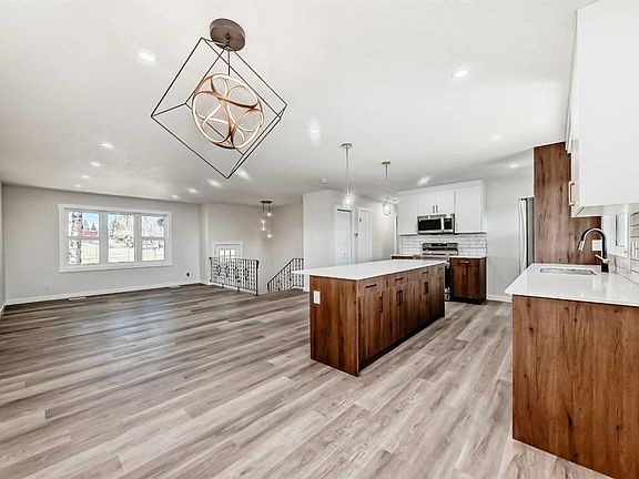 4th image of 10832 S 7th St SW