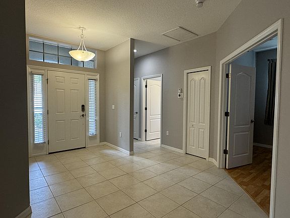 Open foyer with plenty of natural light