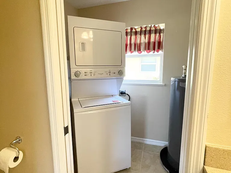 227 Rotonda Blvd W #A — Photo 6