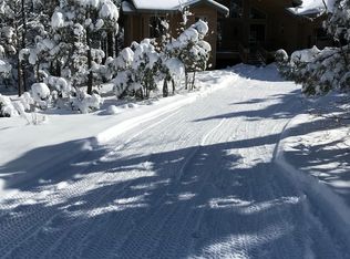 481 Paint Brush Rd, Show Low, AZ 85901