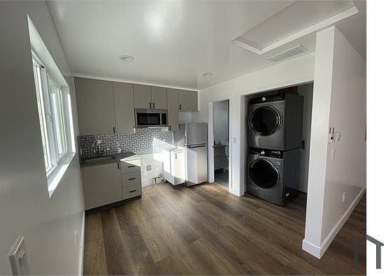 2nd image of 1219 Terilyn Ave #2