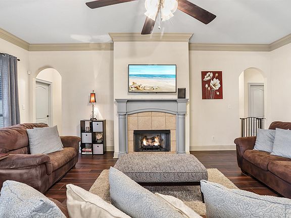 5th image of 10548 Creek Haven Ln
