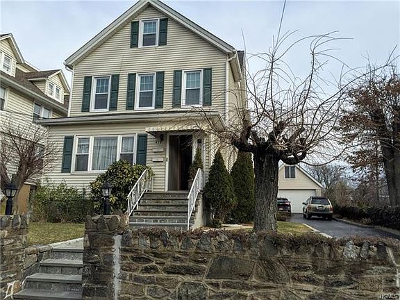 2nd image of 419 Jefferson Ave