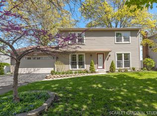 501 Staunton Rd, Naperville, IL 60565