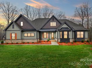 3940 Spring Dr, Midland, NC 28107