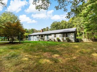 1525 N Hixville Rd, Dartmouth, MA 02747
