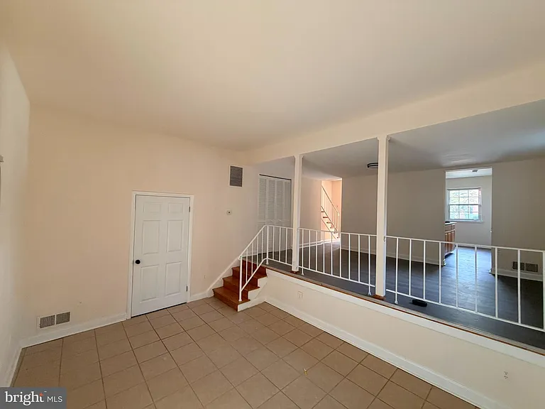 3473 Beale Ct — Photo 9