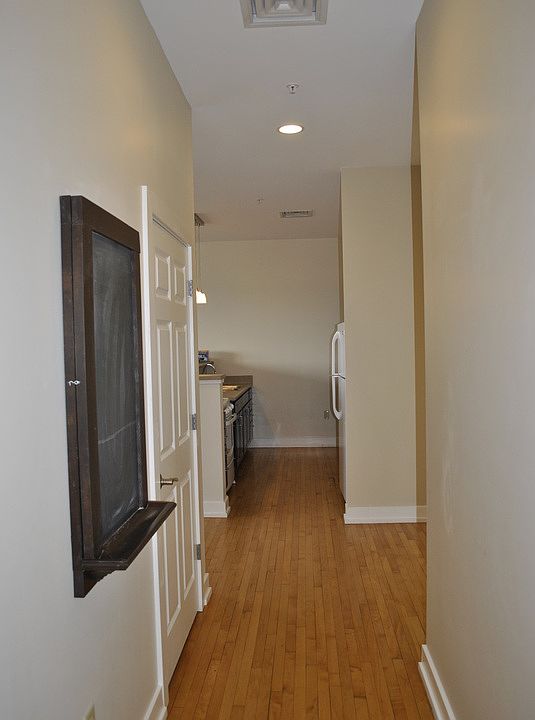 1st image of 601 N Jefferson St #18159427