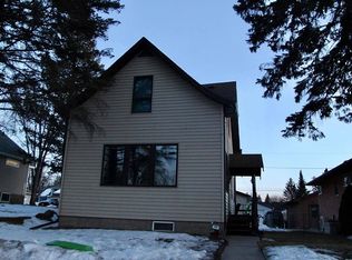 1030 15th St N, Virginia, MN 55792