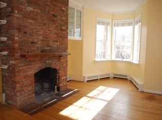 2443 P St NW APT 2, Washington, DC 20007