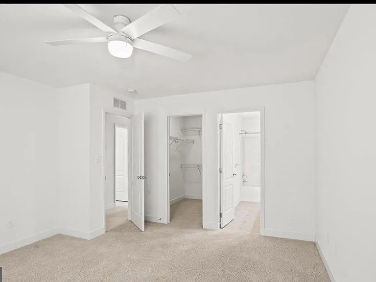 10 Lenox Ct — Photo 25