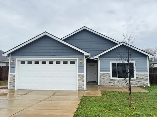 7849 Cadence Ln, White City, OR 97503