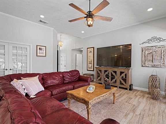 5th image of 2682 SE Erickson Dr