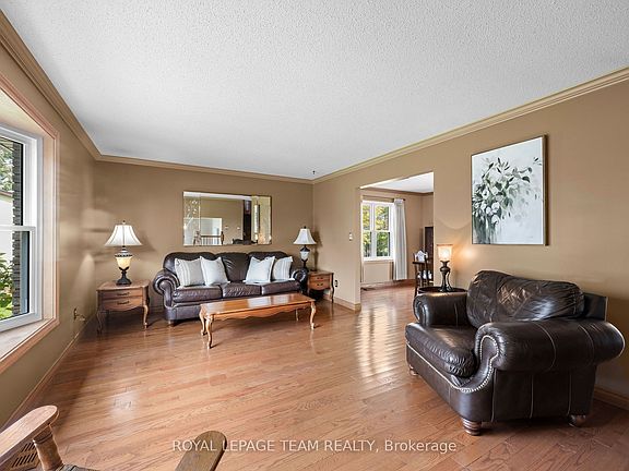3rd image of 4521 Kilkenny Rd