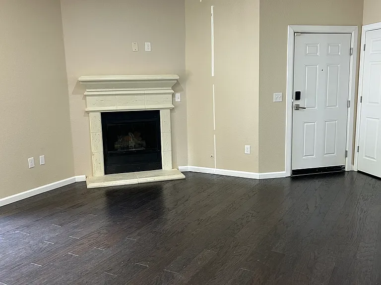 3852 S Dallas St #8-107 — Photo 3