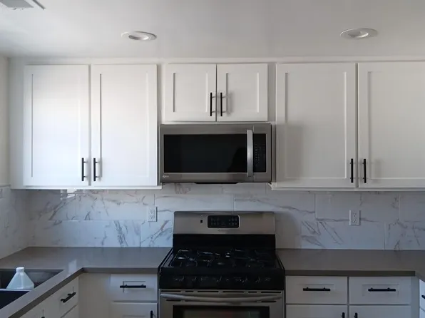 1419 W 179th St Unit 16, Gardena, CA 90248