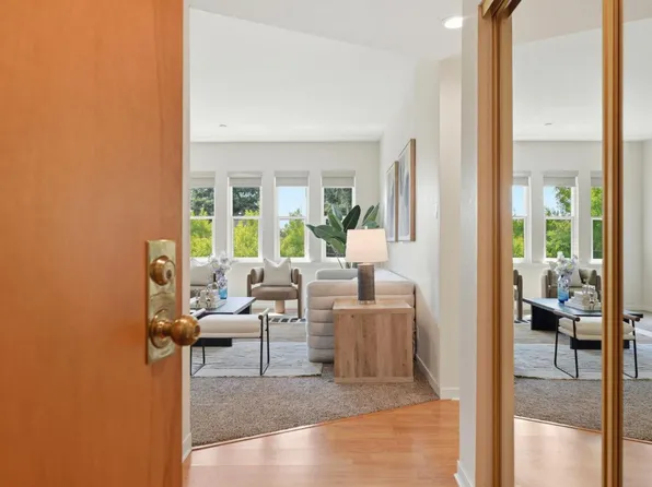 1110 Bayswater Ave APT 303, Burlingame, CA 94010