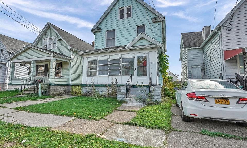1st image of 29 Progressive Ave